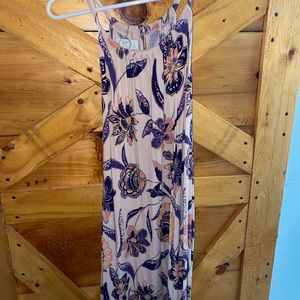 Selling a Maurice’s 24/7 dress. It is a Lg